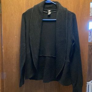 H & M black sweater